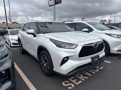 Certified 2022 Toyota Highlander XLE