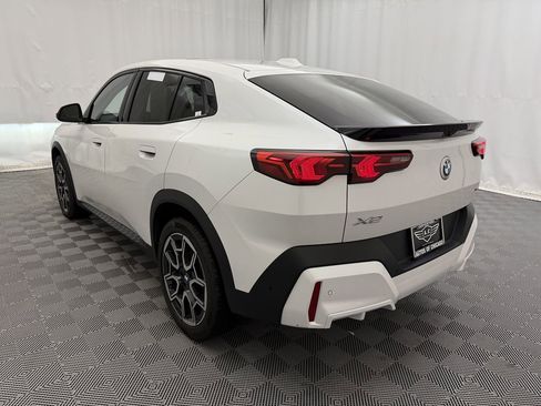 Used 2025 BMW X2 xDrive28i image 5