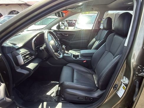 Certified 2025 Subaru Outback Limited AWD/4WD image 17