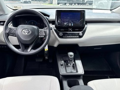 Certified 2026 Toyota Corolla Cross L FWD image 28