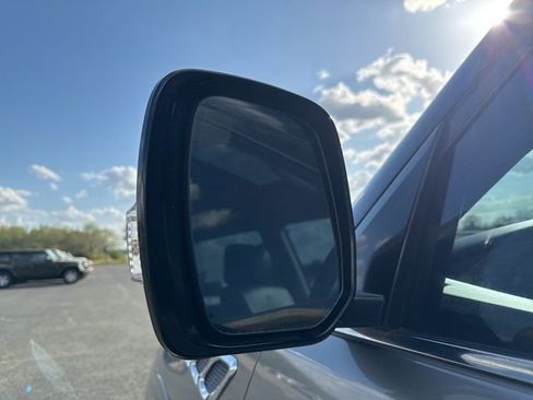 Used 2013 INFINITI QX56 4WD w/ Theater Pkg image 24