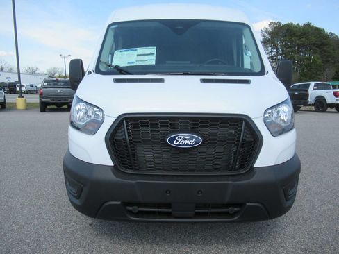 New 2026 Ford Transit 250 148 Medium Roof RWD image 2