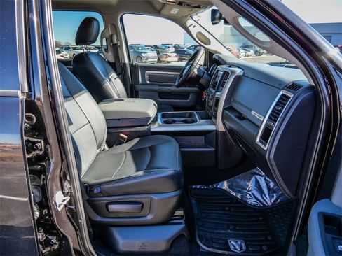 Used 2018 RAM 1500 Big Horn image 13