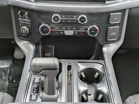 New 2026 Ford F150 XLT w/ Equipment Group 302A MID AWD/4WD image 21