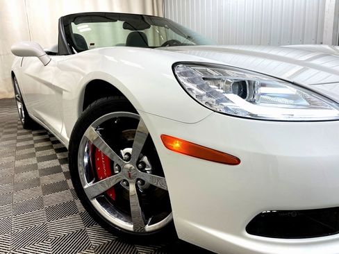 Used 2010 Chevrolet Corvette Convertible w/ Preferred Equipment Group image 47