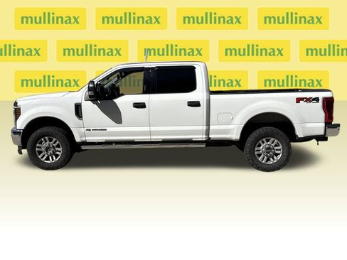 Used 2018 Ford F250 XLT w/ XLT Value Package image 11