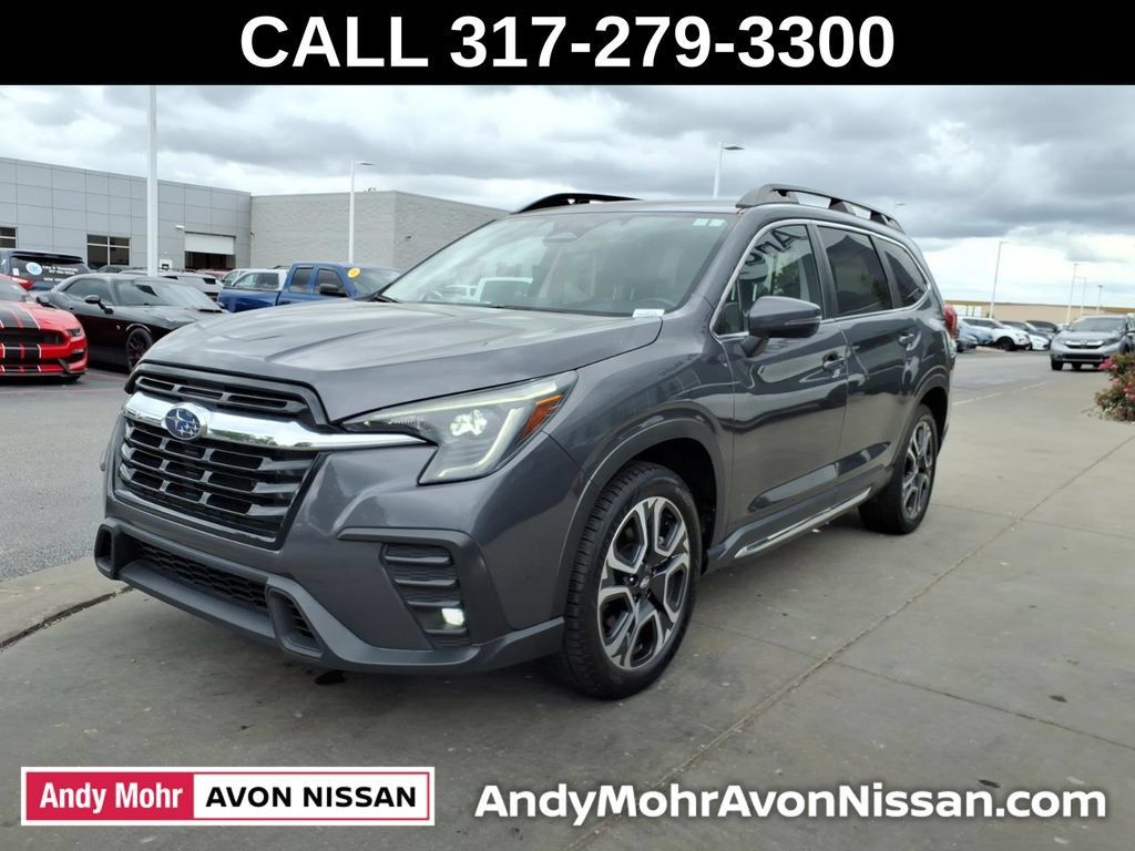 Used 2023 Subaru Ascent Limited AWD/4WD image 4