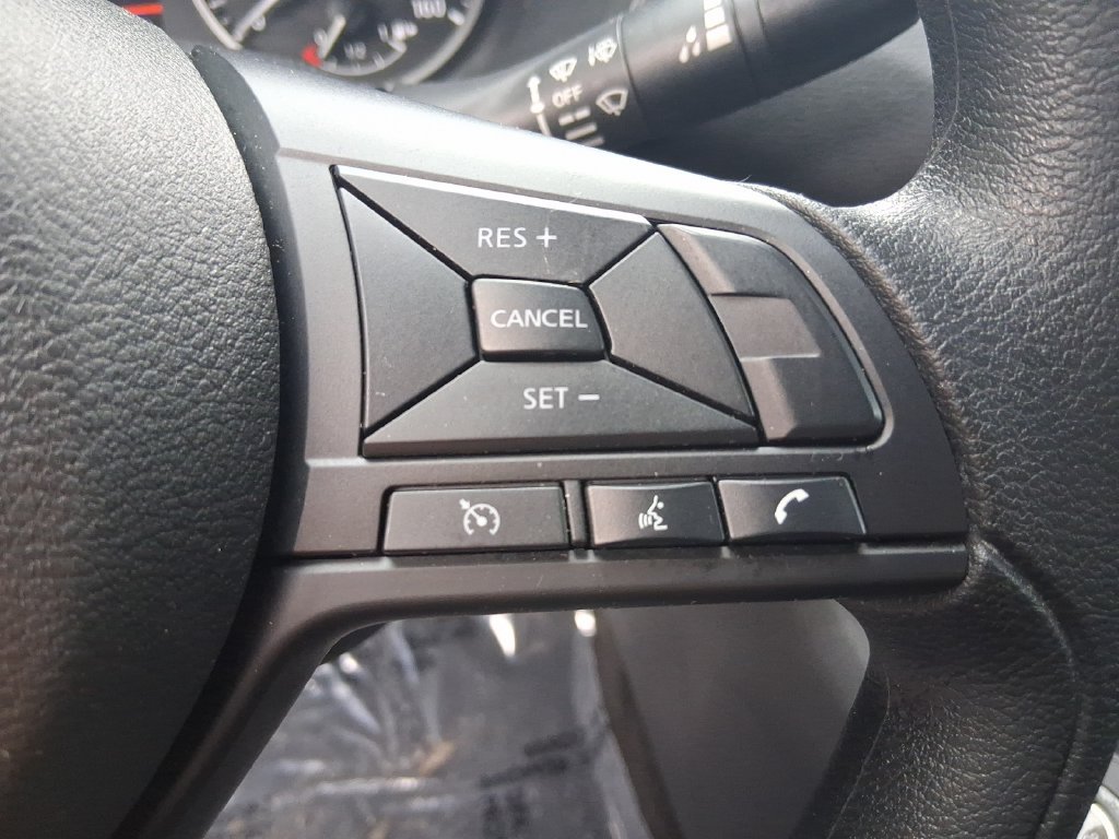 Used 2025 Nissan Sentra S FWD image 30