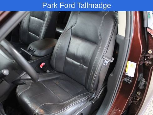 Used 2012 Ford Taurus SEL image 12