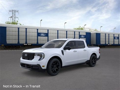 New 2025 Ford Maverick Lariat w/ Black Appearance Package image 2