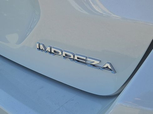 Used 2025 Subaru Impreza 2.0i Sport image 4