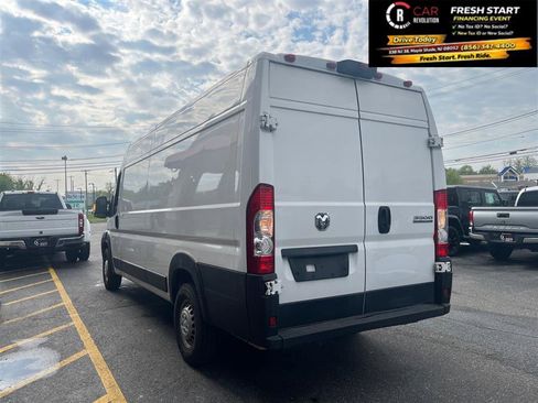 Used 2025 RAM ProMaster 3500 w/ Convenience Group image 4