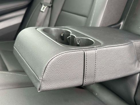 Used 2024 Mercedes-Benz GLE 450e 4MATIC image 13