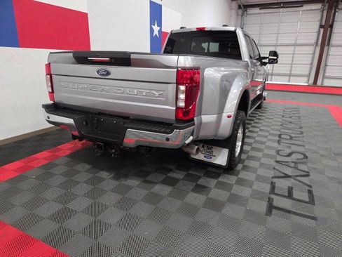 Used 2020 Ford F350 Lariat w/ Lariat Value Package AWD/4WD image 18