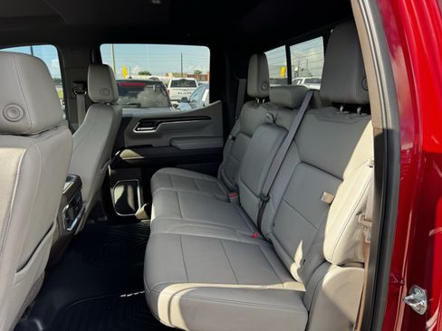 Used 2023 GMC Sierra 1500 SLT w/ SLT Premium Package AWD/4WD image 26