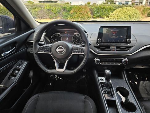 Used 2020 Nissan Altima 2.5 S image 23