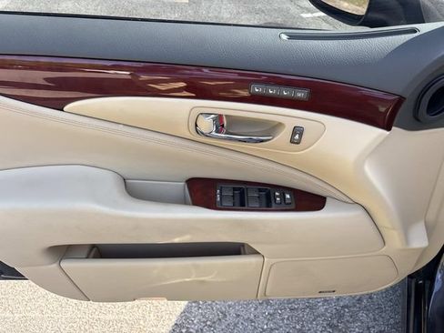 Used 2008 Lexus LS 460 RWD image 22