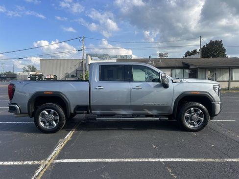 Used 2025 GMC Sierra 2500 SLT w/ Texas SLT Premium Package AWD/4WD image 4