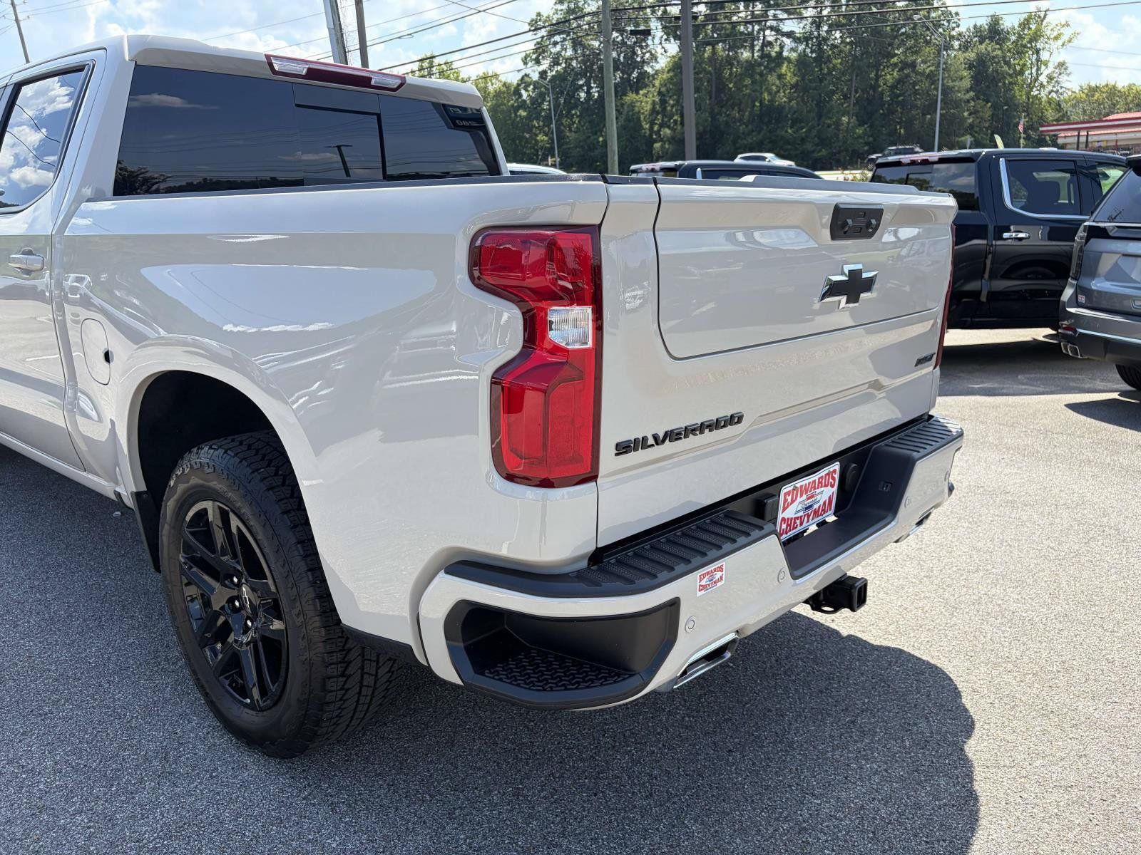 Used 2026 Chevrolet Silverado 1500 RST w/ All Star Edition Plus AWD/4WD image 30