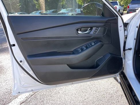 Certified 2025 Honda Accord Sport image 24