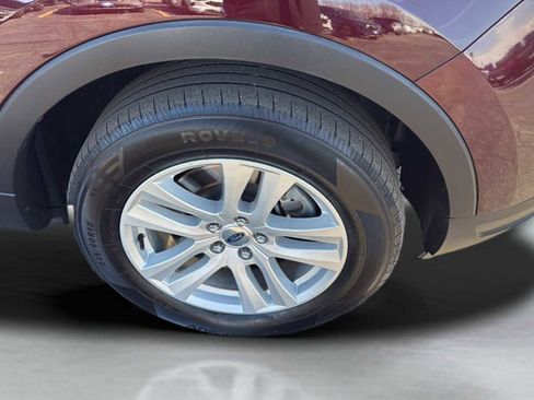 Used 2018 Ford Explorer XLT w/ Equipment Group 202A image 39