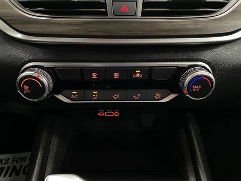 Certified 2025 Nissan Altima 2.5 SV FWD image 51