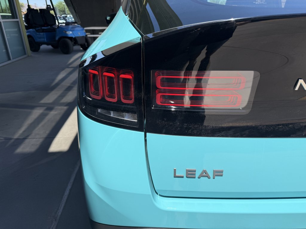 Used 2026 Nissan Leaf Platinum+ FWD image 14
