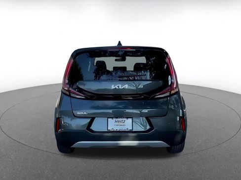 Used 2025 Kia Soul LX w/ LX Technology Package image 12