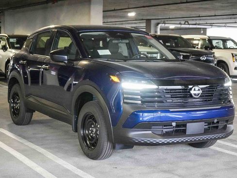 New 2026 Nissan Kicks S FWD image 3