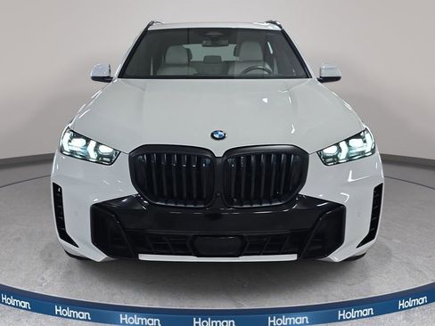 Used 2025 BMW X5 sDrive40i w/ Executive Package RWD image 3