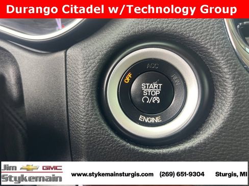 Used 2015 Dodge Durango Citadel w/ Technology Group image 24