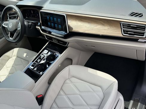 New 2026 Volkswagen Atlas SE AWD/4WD image 12