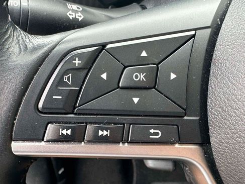 Used 2023 Nissan Sentra SV w/ SV Premium Package FWD image 22