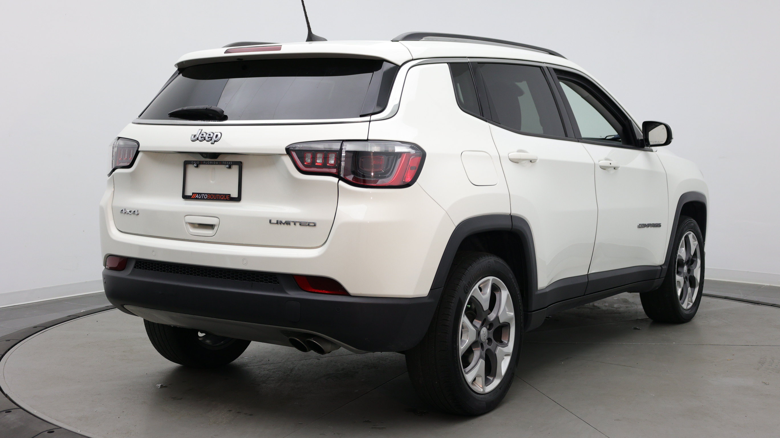Used 2021 Jeep Compass Limited AWD/4WD image 5