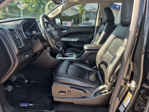 Used 2017 Chevrolet Colorado LT w/ Luxury Package, Chrome RWD image 11