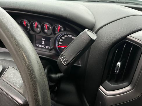Used 2021 Chevrolet Silverado 2500 Custom w/ Custom Value Package AWD/4WD image 26