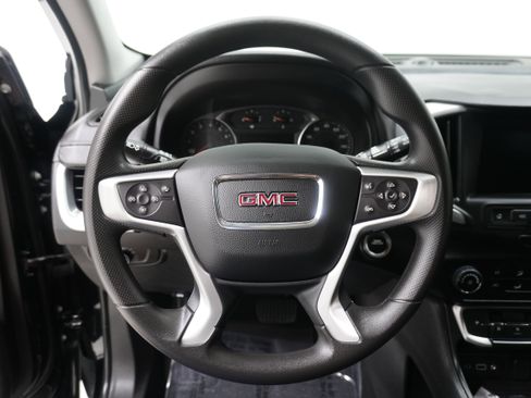 Used 2023 GMC Terrain SLE image 14