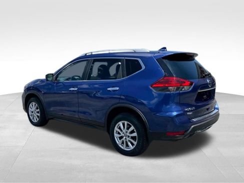 Used 2017 Nissan Rogue SV w/ SV Premium Package AWD/4WD image 5