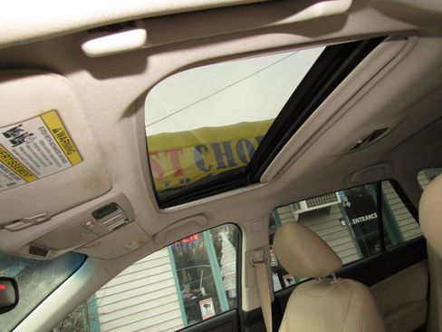 Used 2015 Subaru Outback 2.5i Limited image 55