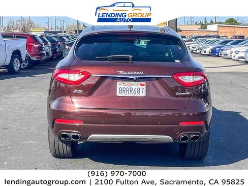 Used 2019 Maserati Levante S GranLusso image 3