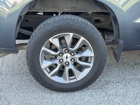 Used 2019 Chevrolet Silverado 1500 LT w/ Texas Edition RWD image 11