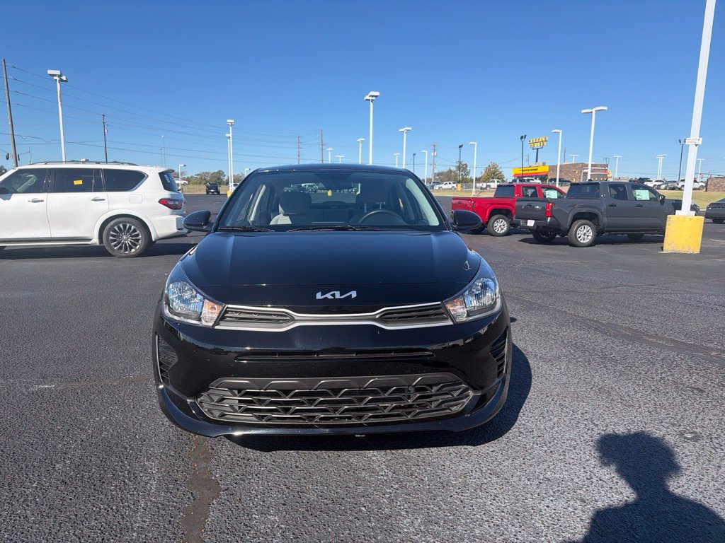 Used 2023 Kia Rio S FWD image 3