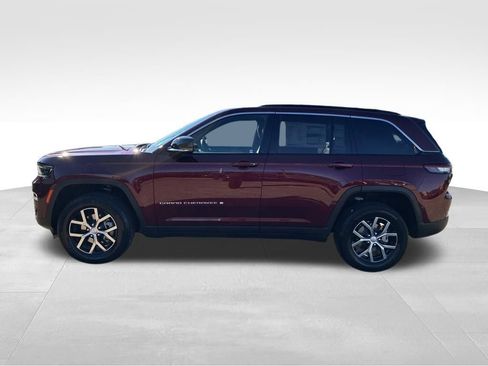 New 2025 Jeep Grand Cherokee Limited image 2
