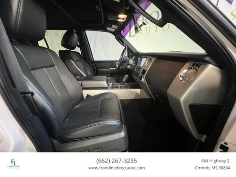 Used 2015 Ford Expedition XLT w/ Equipment Group 202A AWD/4WD image 19