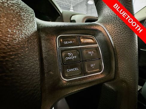 Used 2018 RAM 1500 Express w/ Express Value Package AWD/4WD image 32