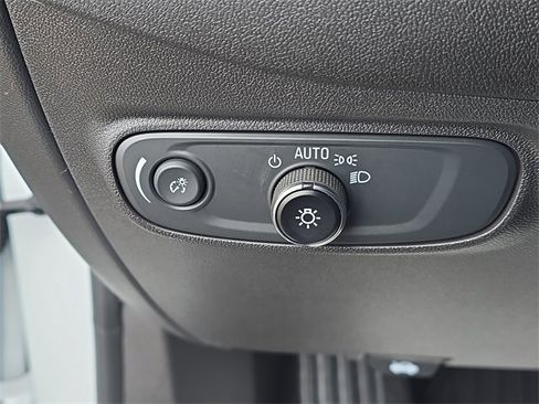 Used 2024 Chevrolet Equinox RS image 8