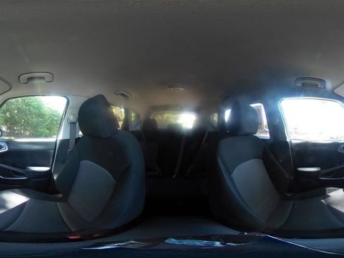 Used 2025 Kia Soul LX w/ LX Technology Package FWD image 40