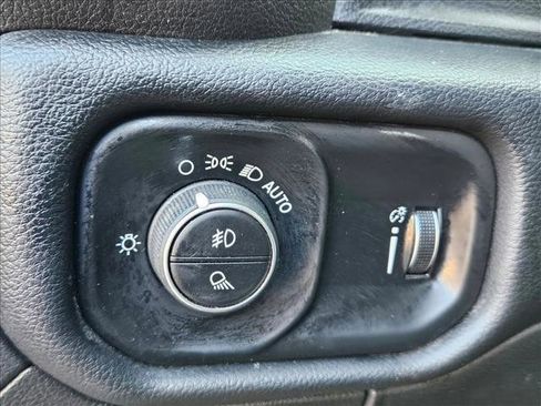 Used 2021 RAM 1500 Lone Star image 10