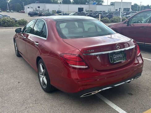 Used 2017 Mercedes-Benz E 300 4MATIC image 15