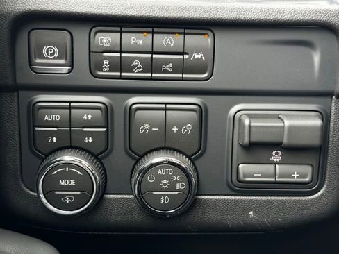 New 2026 Chevrolet Tahoe High Country image 32